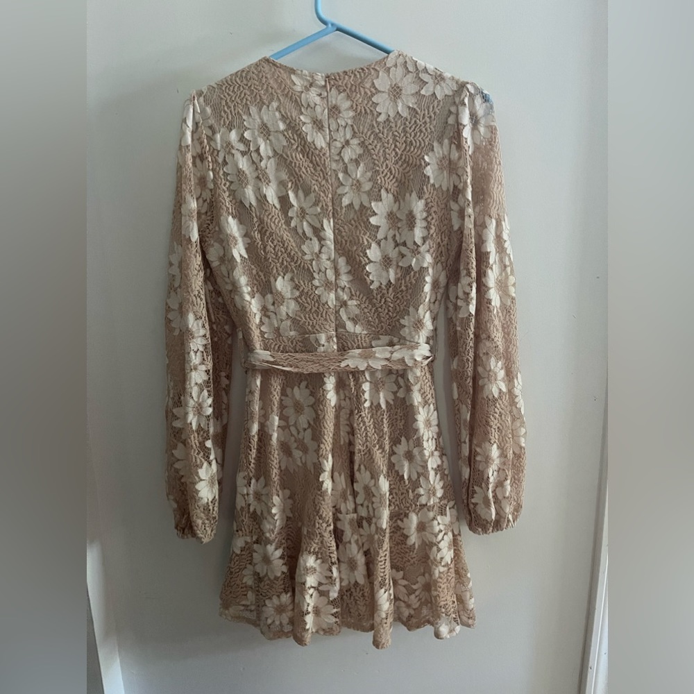 Medium blush floral dress